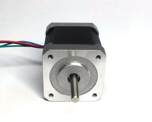 1.8 Degree Hybrid Stepper Motor 4 Leads 42mm 3.6Kg.cm torque Nema 17 Stepper Motor